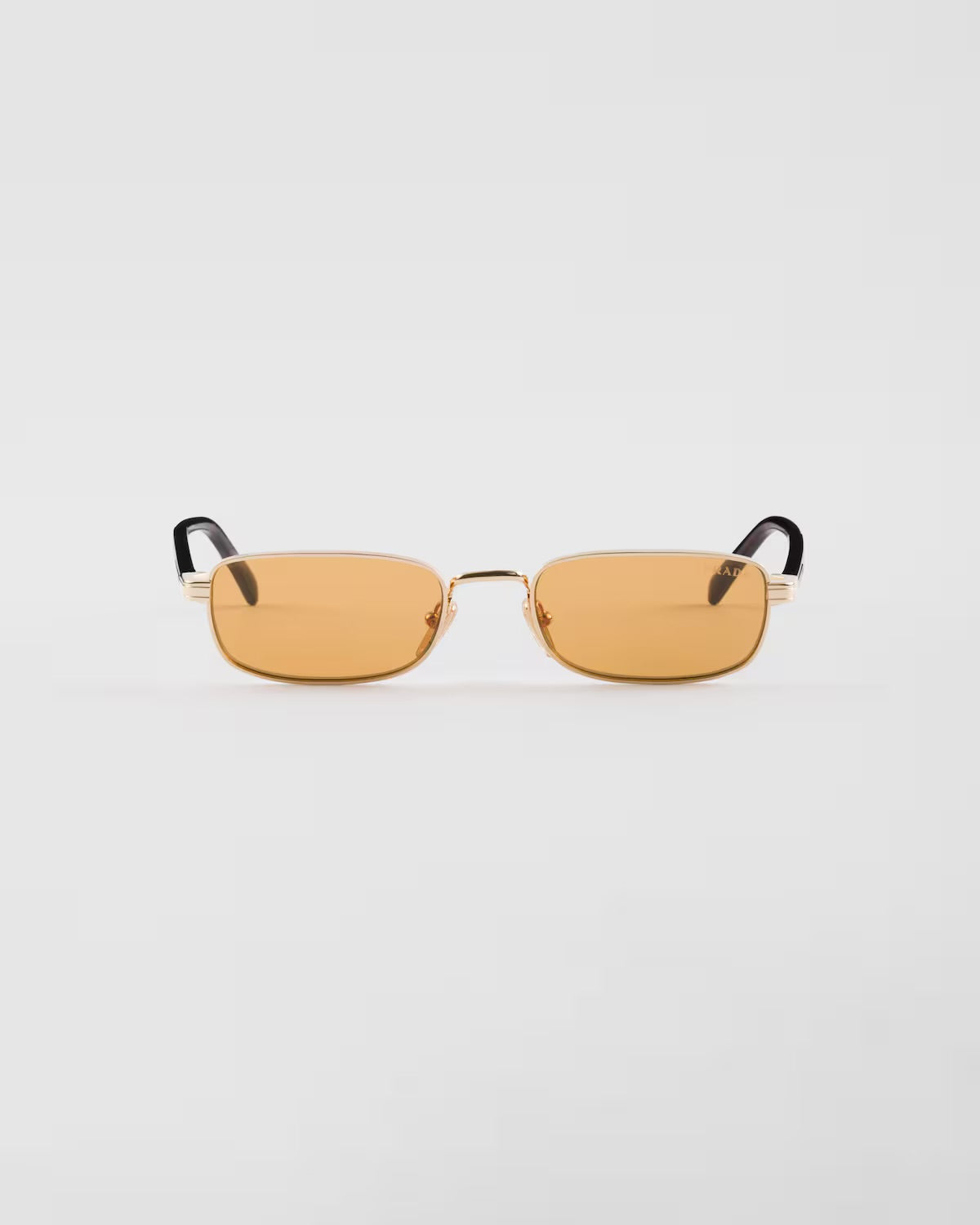 LUNETTES DE SOLEIL AVEC PLAQUE EN MÉTAL ICONIQUE