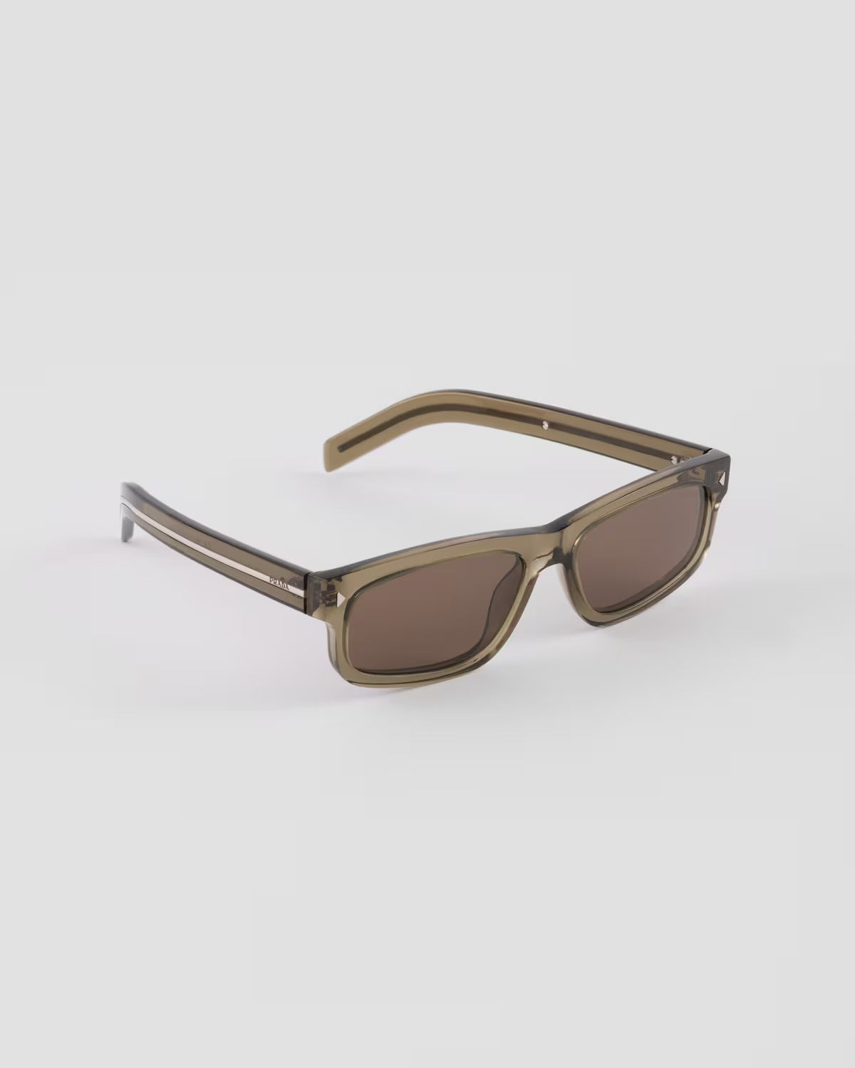 LUNETTES DE SOLEIL AVEC PLAQUE EN MÉTAL ICONIQUE