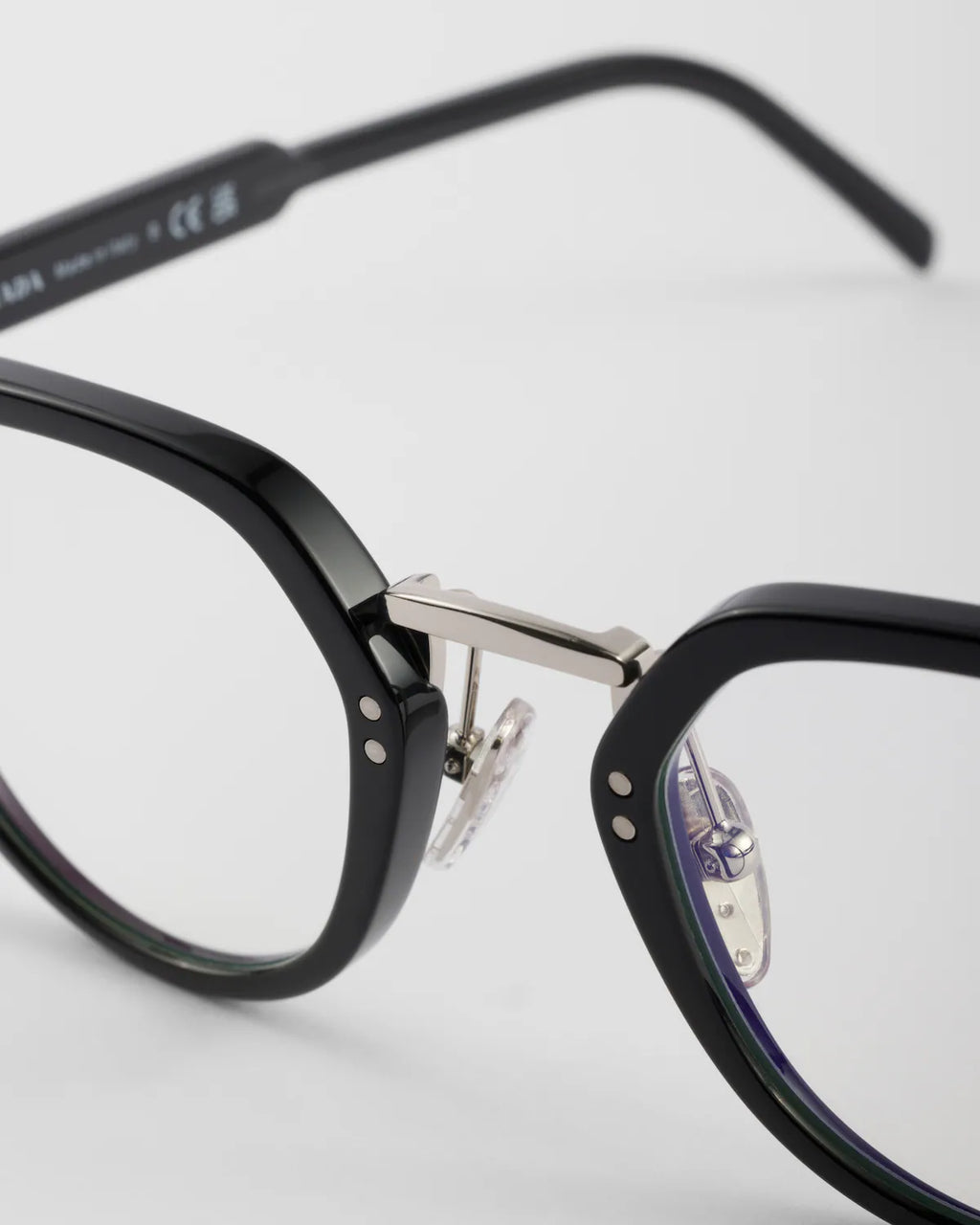 LUNETTES PRADA EYEWEAR COLLECTINVERRES TRANSPARENTS