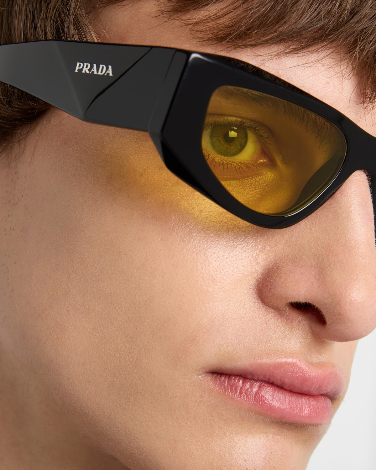 LUNETTES DE SOLEIL PRADA SYMBOLE 
VERRES VERT CÈDRE