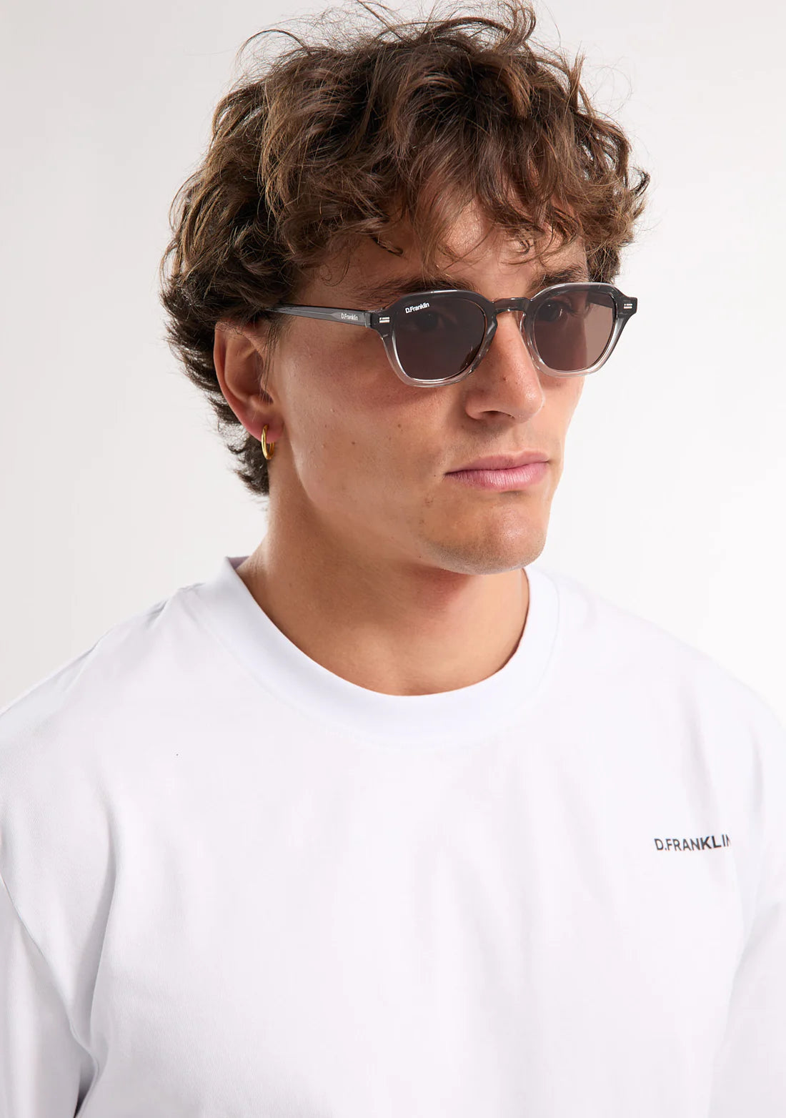 LUNETTES DE SOLEIL HAWKERS ULTRA LIGHT S SQUARE GRADIENT GREY / BROWN